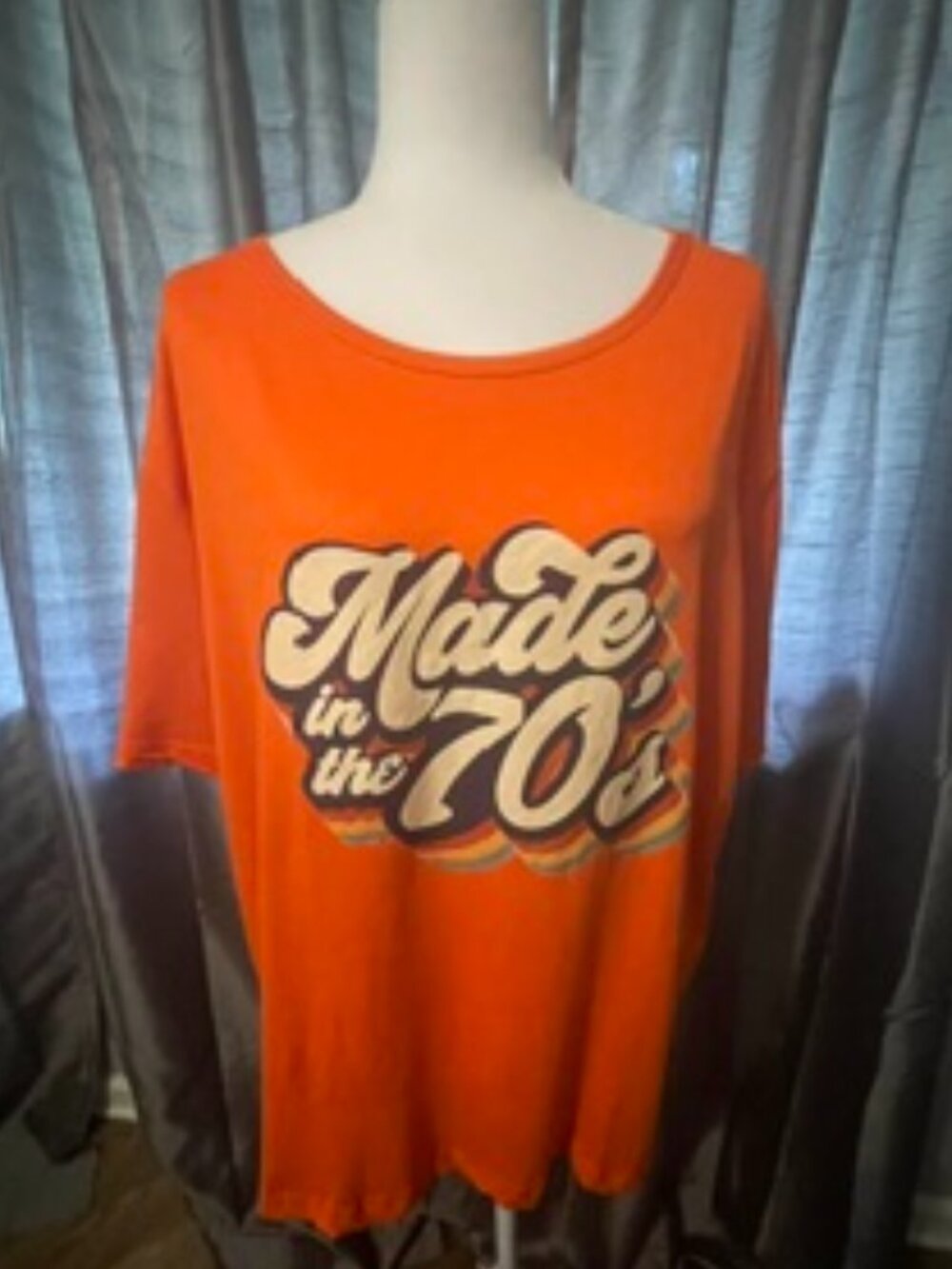 Made in the 70's orange t-shirt size 3xl. (20)